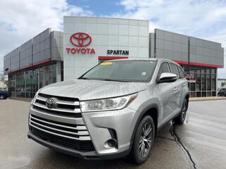 2019 Toyota Highlander for sale in Lansing MI