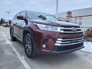 2017 Toyota Highlander for sale in Grimes IA