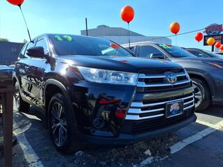 2019 Toyota Highlander for sale in Little Falls NJ