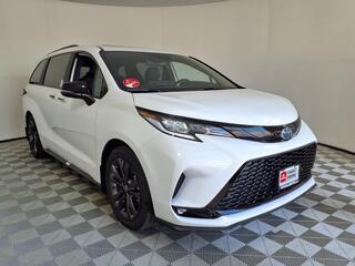 2025 Toyota Sienna