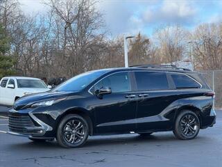 2024 Toyota Sienna for sale in Cincinnati OH