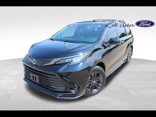 2024 Toyota Sienna for sale in Denton TX