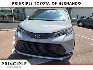 2023 Toyota Sienna
