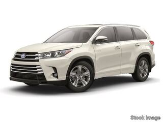 2018 Toyota Highlander Hybrid for sale in Random Lake WI