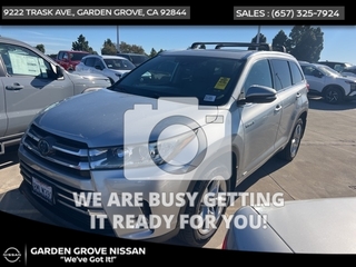 2019 Toyota Highlander Hybrid for sale in Garden Grove CA
