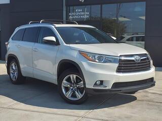 2016 Toyota Highlander