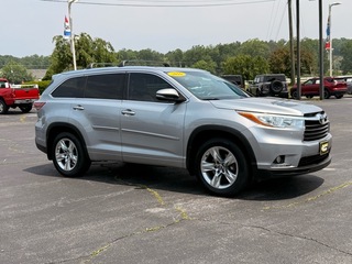 2016 Toyota Highlander for sale in Princeton WV