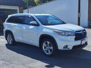 2015 Toyota Highlander for sale in Roanoke VA