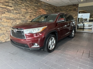 2016 Toyota Highlander