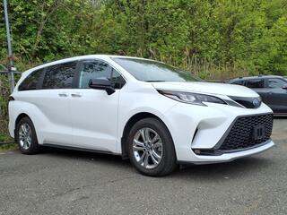 2023 Toyota Sienna for sale in Little Falls NJ