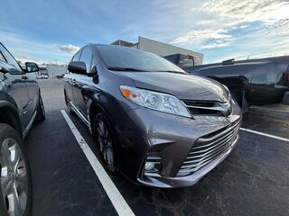 2018 Toyota Sienna for sale in Greenville SC