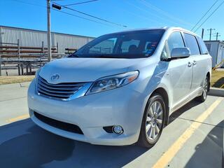 2017 Toyota Sienna for sale in New Bern NC