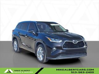 2021 Toyota Highlander for sale in Cincinnati OH