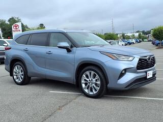 2022 Toyota Highlander for sale in Roanoke VA