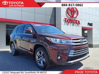 2019 Toyota Highlander for sale in Southfield MI