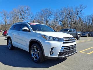 2019 Toyota Highlander for sale in Southfield MI
