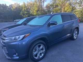 2019 Toyota Highlander for sale in Bristol TN