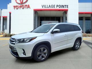 2018 Toyota Highlander for sale in Elkhorn NE