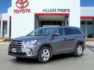 2019 Toyota Highlander for sale in Elkhorn NE