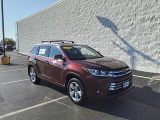 2019 Toyota Highlander for sale in Bourbonnais IL