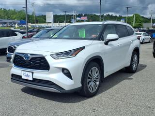 2022 Toyota Highlander Hybrid