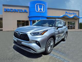 2021 Toyota Highlander Hybrid for sale in Roanoke VA