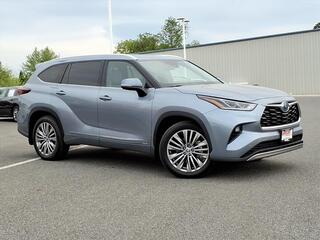 2024 Toyota Highlander Hybrid for sale in Lynchburg VA