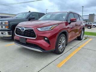 2020 Toyota Highlander Hybrid for sale in New Bern NC