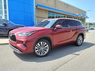 2022 Toyota Highlander Hybrid