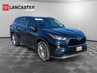 2021 Toyota Highlander Hybrid for sale in Lancaster CA
