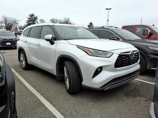 2023 Toyota Highlander Hybrid for sale in Roanoke VA