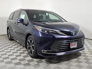 2025 Toyota Sienna