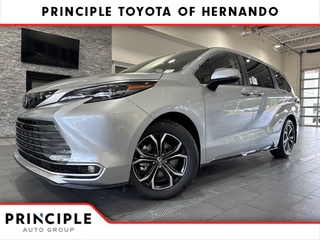 2025 Toyota Sienna