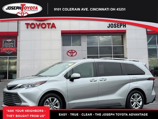 2021 Toyota Sienna for sale in Cincinnati OH