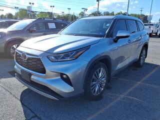 2021 Toyota Highlander for sale in Roanoke VA