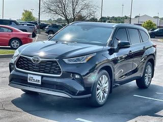2022 Toyota Highlander for sale in Fenton MO