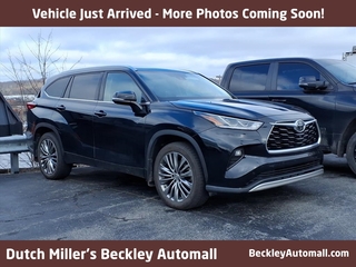 2020 Toyota Highlander for sale in Beckley WV