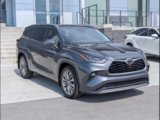 2021 Toyota Highlander for sale in Chattanooga TN