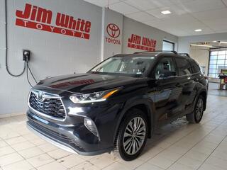 2021 Toyota Highlander for sale in Toledo OH