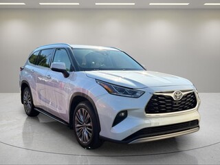 2021 Toyota Highlander for sale in Greenville SC