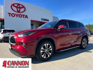 2022 Toyota Highlander Hybrid for sale in Moss Point MS