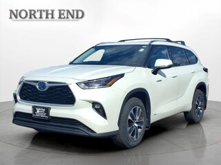2021 Toyota Highlander Hybrid for sale in Lunenburg MA