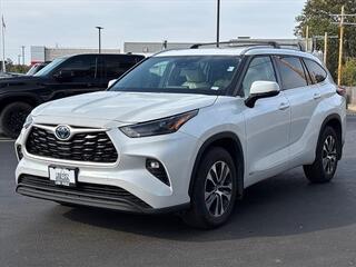 2022 Toyota Highlander Hybrid