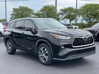 2020 Toyota Highlander for sale in Greenville SC