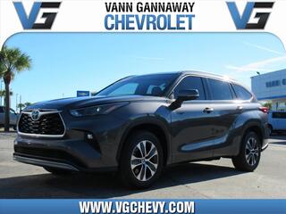 2022 Toyota Highlander for sale in Eustis FL