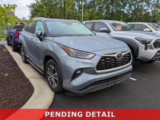 2022 Toyota Highlander for sale in Charleston SC