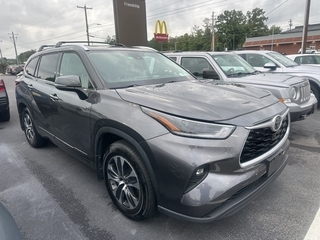2021 Toyota Highlander for sale in Bristol TN