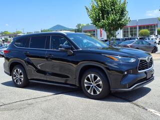2022 Toyota Highlander for sale in Roanoke VA
