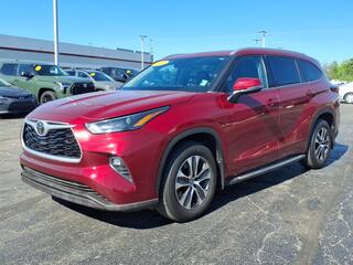 2022 Toyota Highlander for sale in Lansing MI