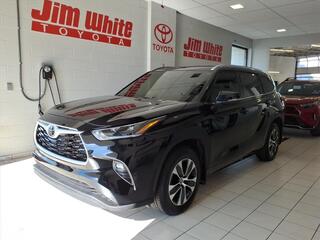 2021 Toyota Highlander for sale in Toledo OH